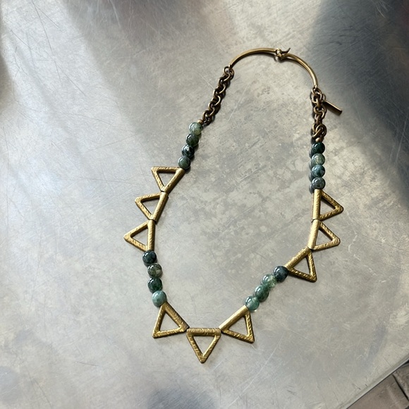Stendhal Triangle Nephrite Bead Chain Necklace - Picture 5 of 7